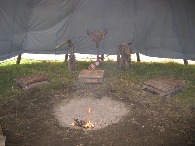 uvnit Teepee 2